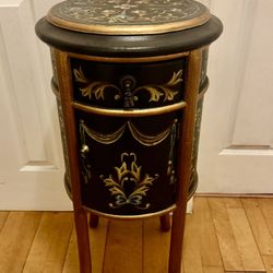 Beautiful Wood Table 