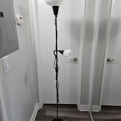Set of 2 Stand/ Floor Lamps