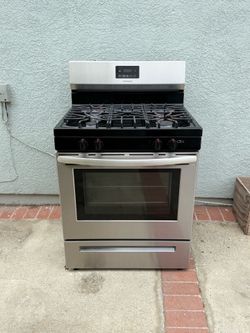 Stove Frigidaire