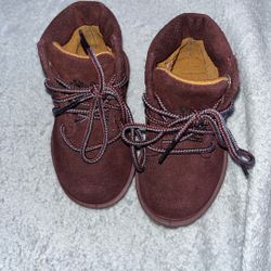 Burgundy Timberlands Size4 Baby 