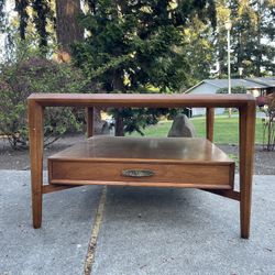 vintage mcm Drexel Heritage coffee or end table