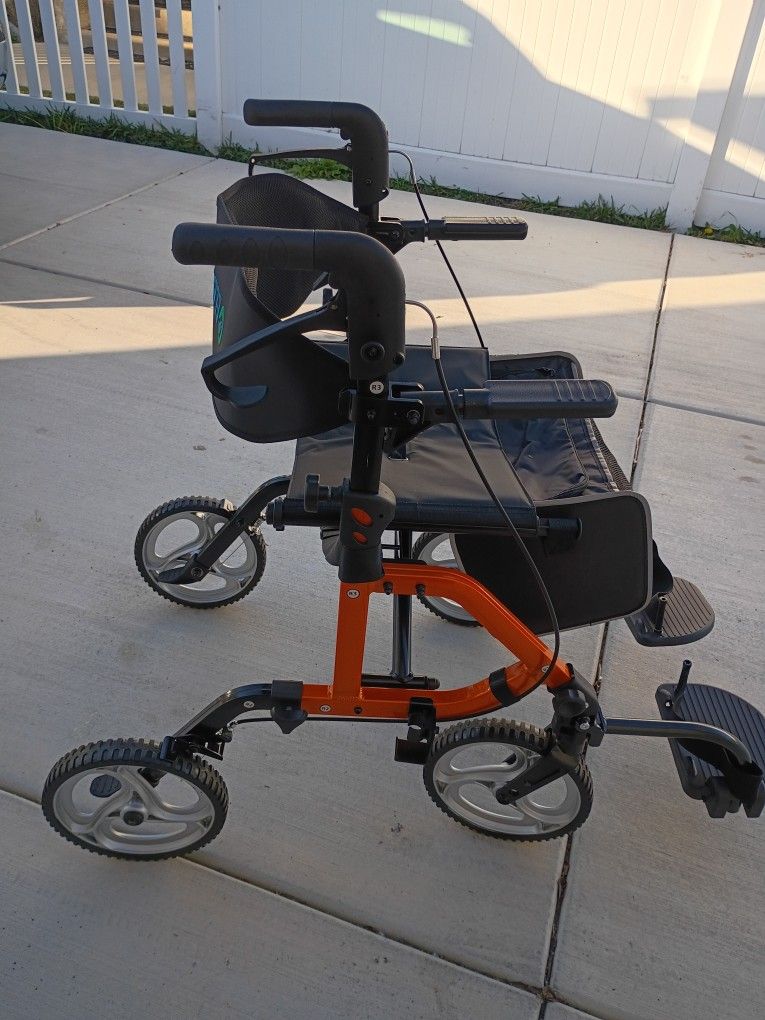 ELENKER WALKER & WHEELCHAIR