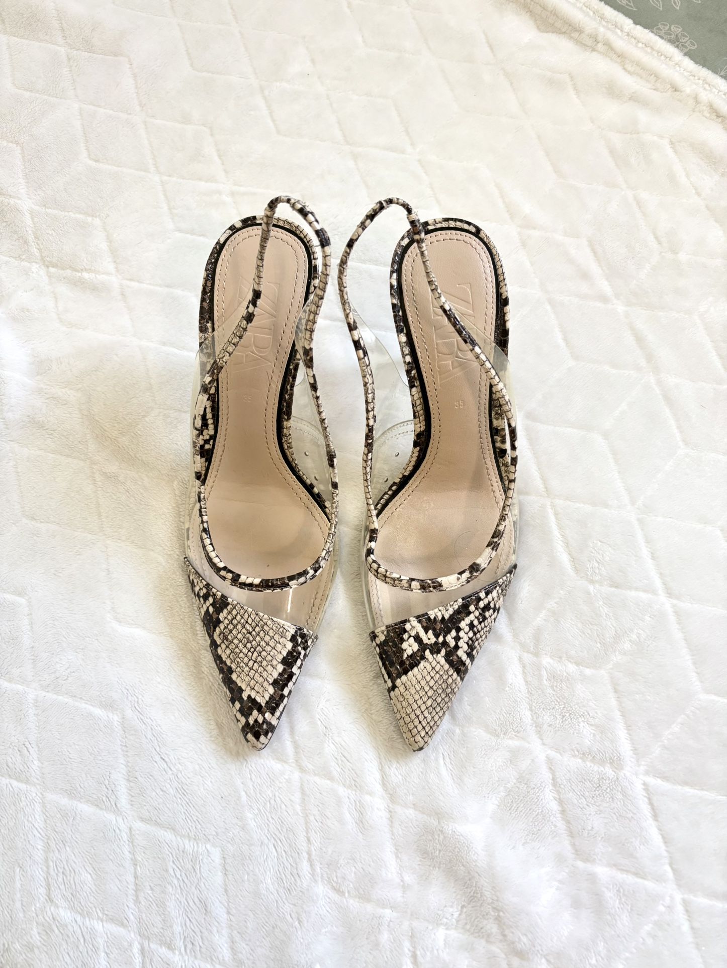 Zara Women Snakeskin High Heel Size 35