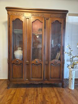 Drexel China Hutch Delivery Available