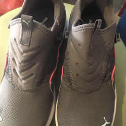 Women’s Puma Shoes 