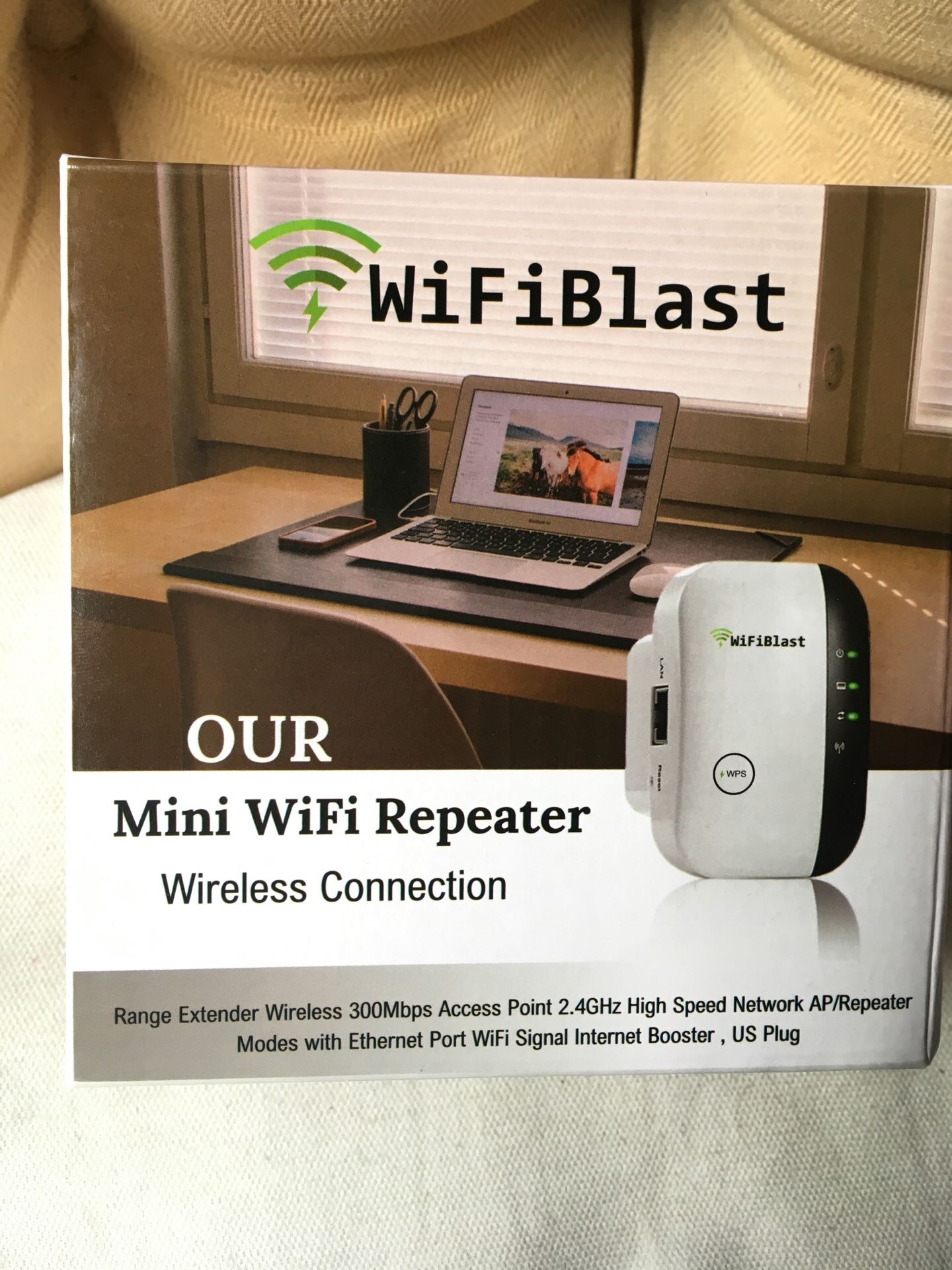 WiFiBlast WiFi Repeater Wireless Connection Extender Brand New in the box