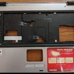 Toshiba Satellite M35X-S349 Palmrest K000018930 WK440K  !!!NO TOUCHPAD!!!