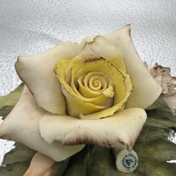 Capodimonte Pale Yellow Rose w/Rosebud And Peonies Porcelain