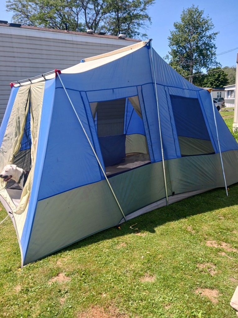 10 Person 2 Room Tent