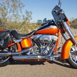 2010 Harley-Davidson CVO Softail Convertible