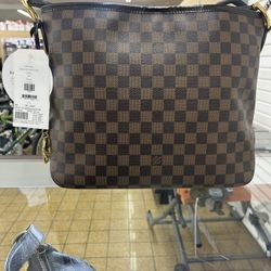 Louis Vuitton Purse Layaway Today $170