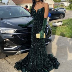 Emerald green Prom dress size 6 