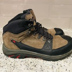 Red Wing boots size 13 pre-owned