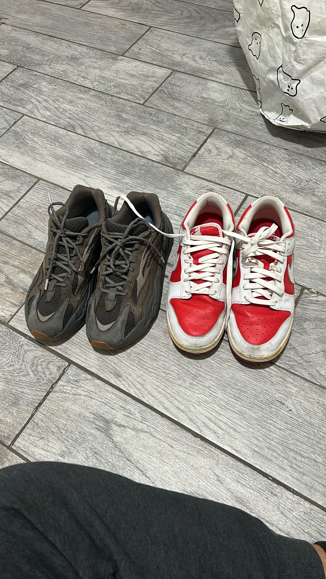Yeezy700 And Nike Dunk