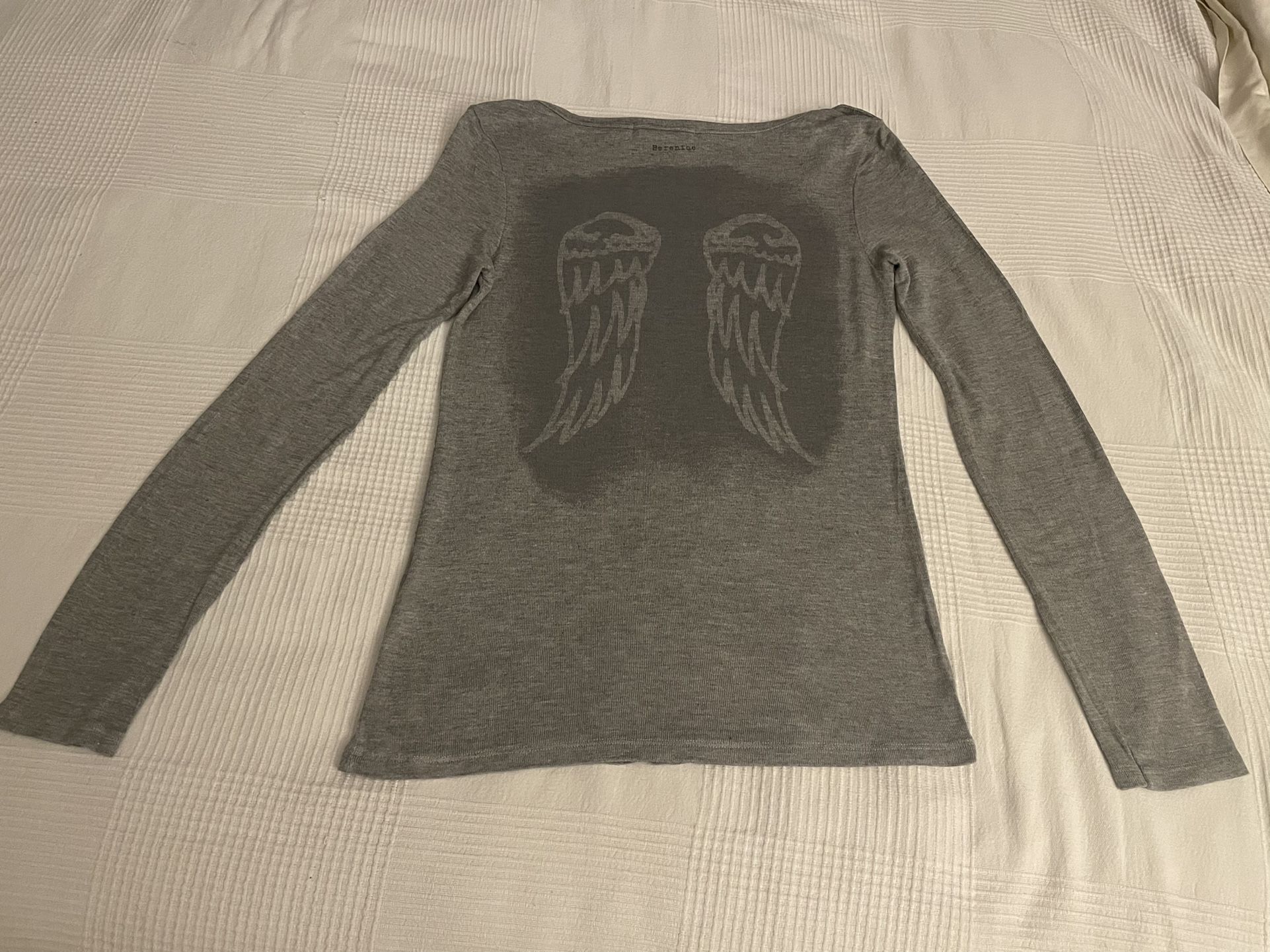 Berenice Vintage Grey Wings Long Sleeved Shirt, size S 