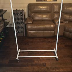 Garment Rack With Wheels