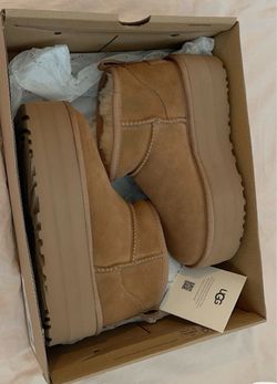 Uggs mini ultra