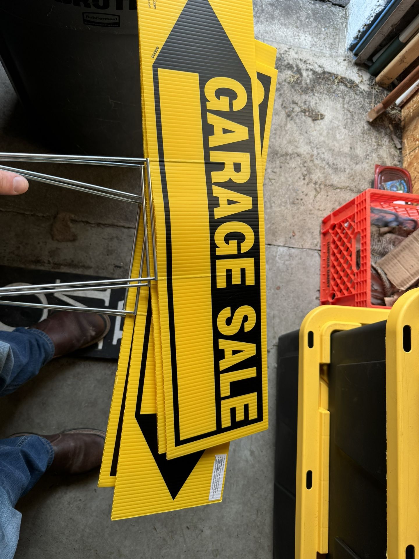 Garage Sale Signs