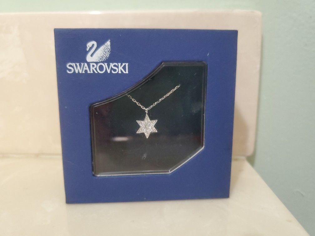 Swarovski Crystal Star Necklace