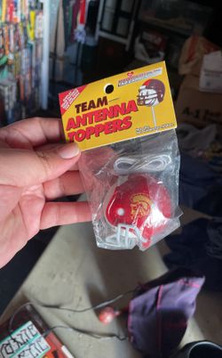 Vintage USC Antenna Topper 