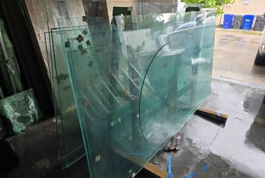 6 TEMPERED GLASSES - MUST GO FREE ASAP.