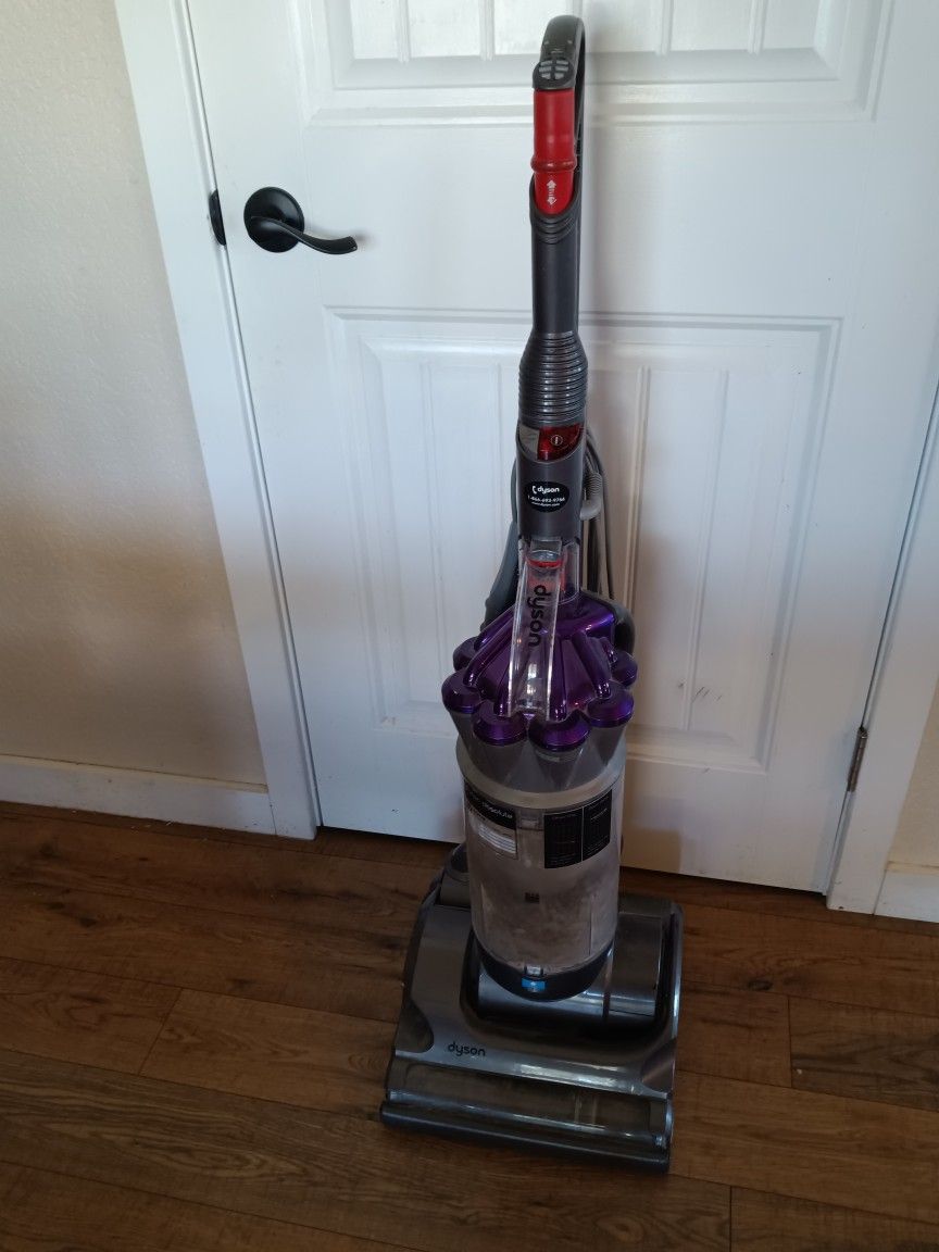 Dyson, Vacuum Cleaner, Bagless