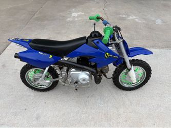 2017 Honda CRF-50 Kids Youth Dirt Bike Motorcycle