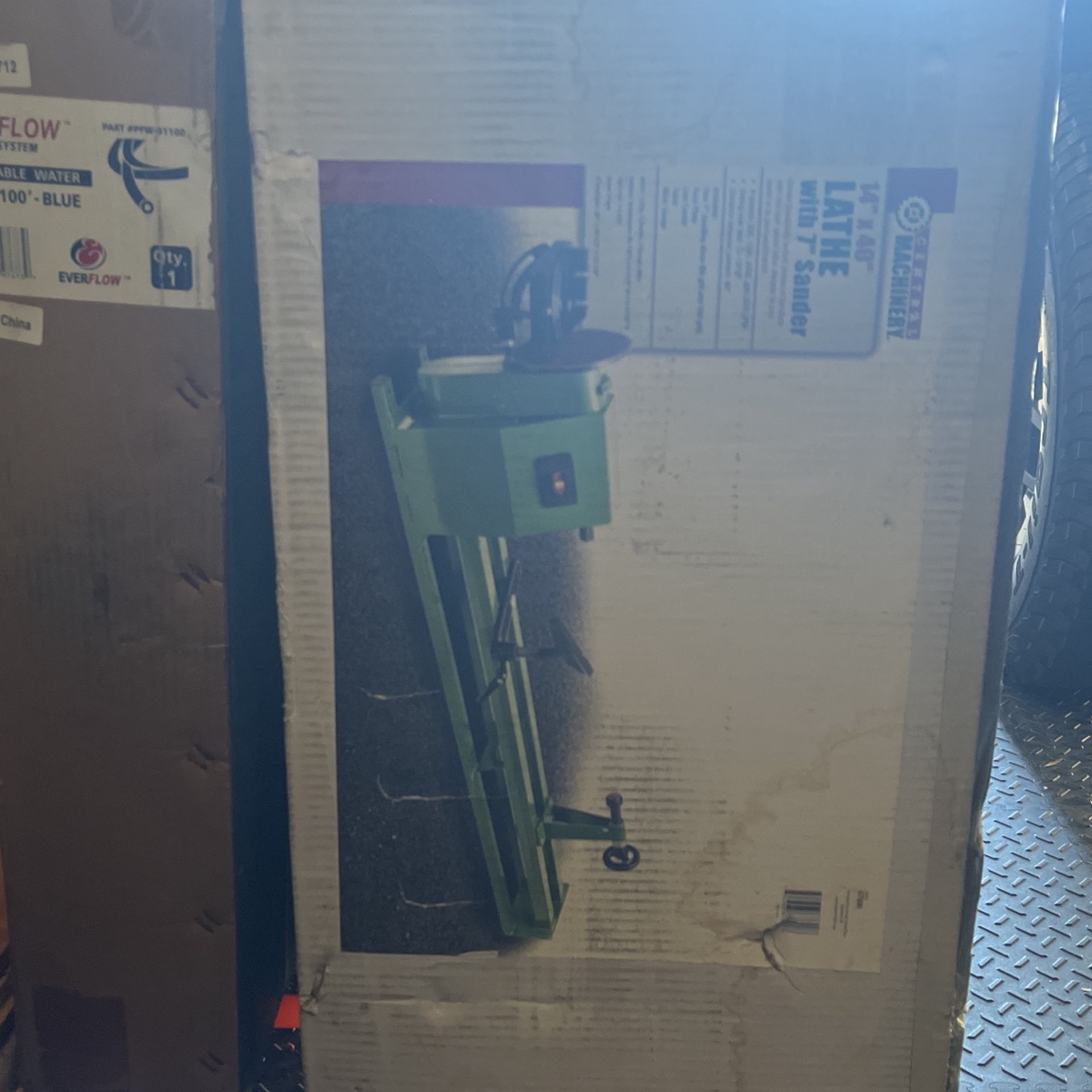 Central machinery 14” X 40” Lathe With 7” Sander