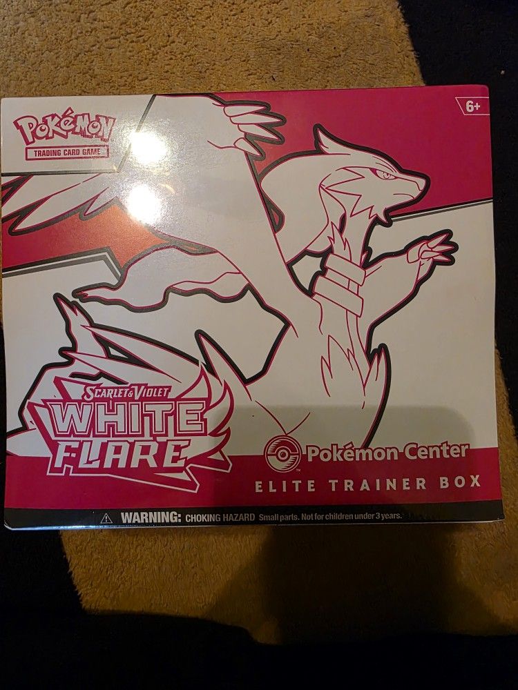 Pokemon Center White Flare ETB