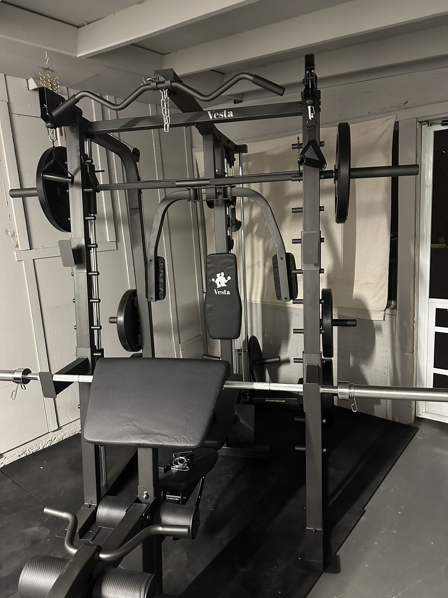 Vesta Fitness Smith Machine 2001 w/Bench Attachment | 230lb Bumpers Weights | 7ft Olympic Bar | Fitness | Gym Equipment | FREE DELIVERY 🚚