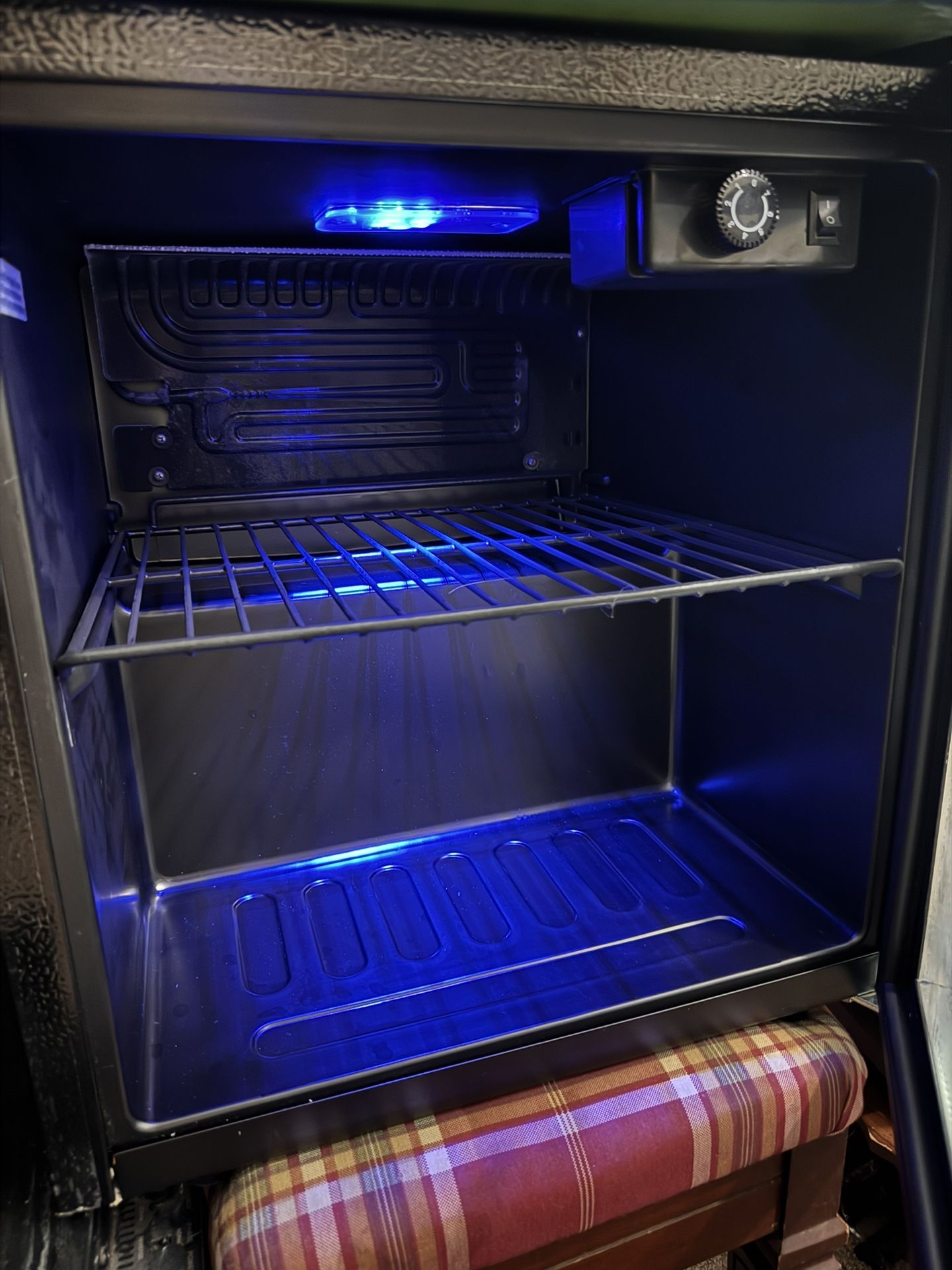 Wine Cooler / Mini Fridge