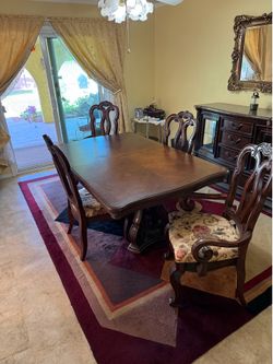 Dining room table