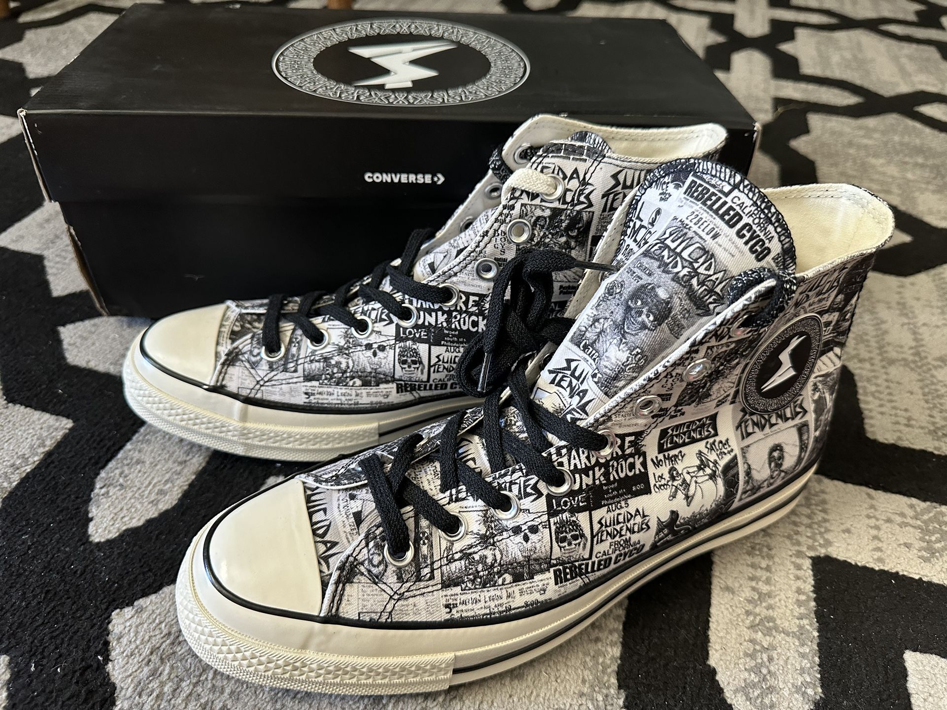 Converse Men Size 9.5