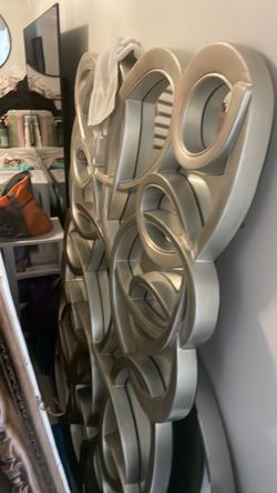 City furniture mirror