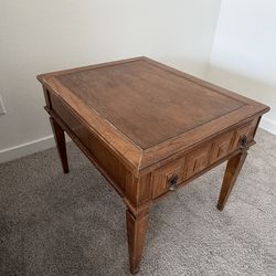 Side table / Night stand