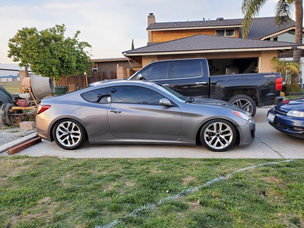 2010 Hyundai Genesis Coupe