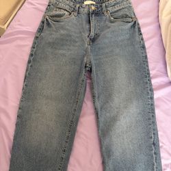 H&M Baggy Mom Jeans