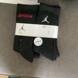  Boys' Grade School Socks Size Shoes 5Y -to 7 Youth Socks Size 9-11 Jordan Legend Crew 6-Pack Color Black New With Tags 
