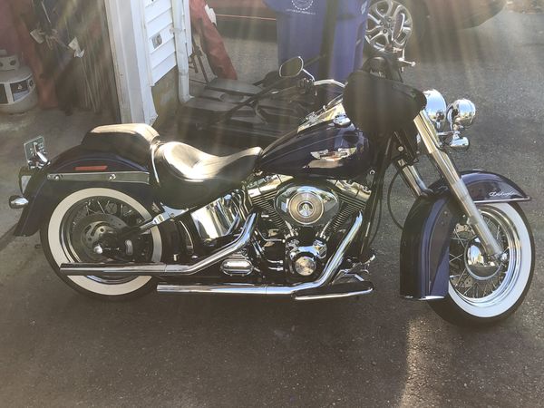 2006 hd softtail deluxe. 18k miles. fully serviced. great shape.