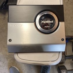 Sony Xplod 800w AMP