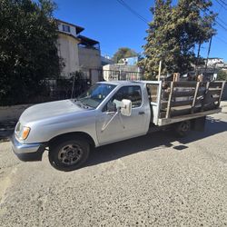 2000 Nissan Frontier Stakebed Dully Axle