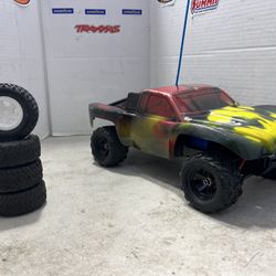 Rc Christmas 🎄 Sale Traxxas 1/16 Slash 4wd 