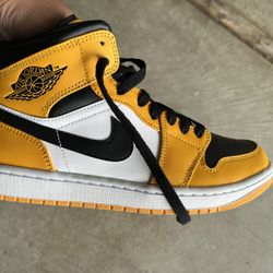 Jordan 1 Taxi Yellow
