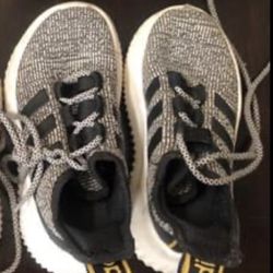 Size 13 Adidas Children Shoe. Hardly Worn. $10