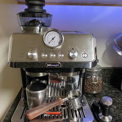 De'Longhi EC9155MB La Specialista Arte Espresso Machine