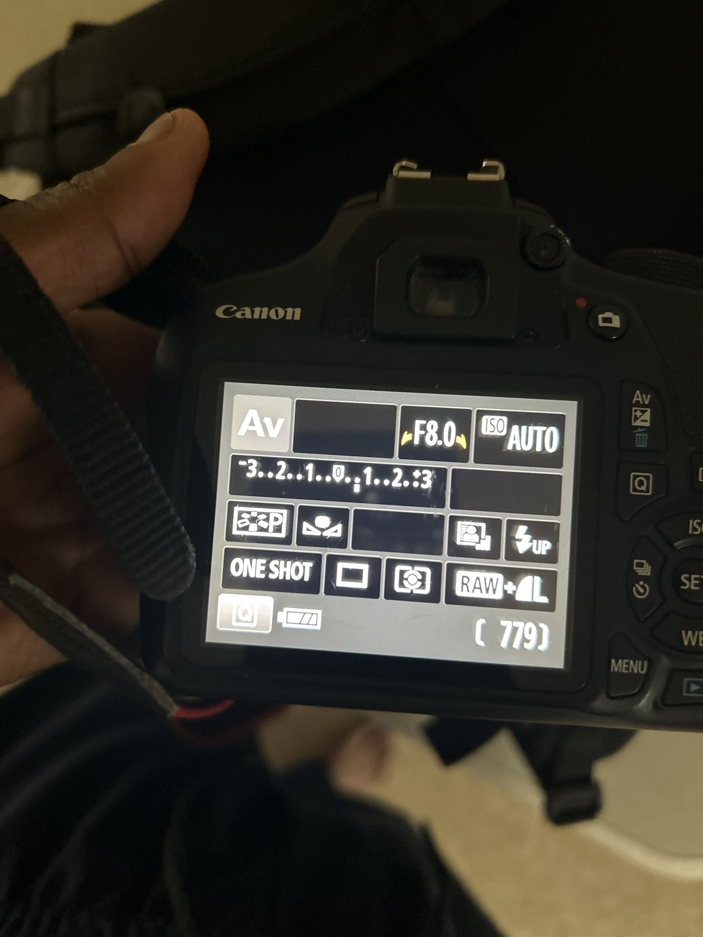 Canon Eos Rebel T5