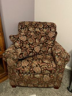 Paisley Upholstered Accent Chair