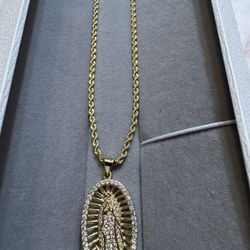 24K Virgin Mary Pendant With 18K Gold Necklace