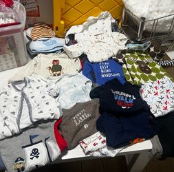Baby boy clothes (6-9m)