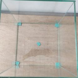 Rimless Fish tanks (1 Star From Angry Buyer) 